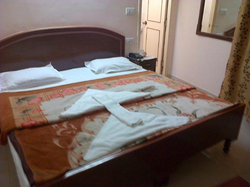 Hotel Ganesha Inn Tapovan Zimmer foto